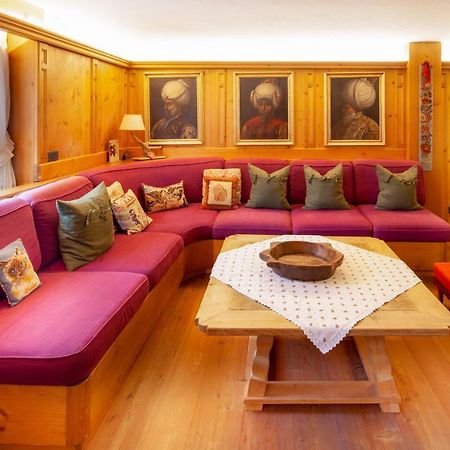 Casa Marmorata Apartment Cortina d'Ampezzo Luaran gambar