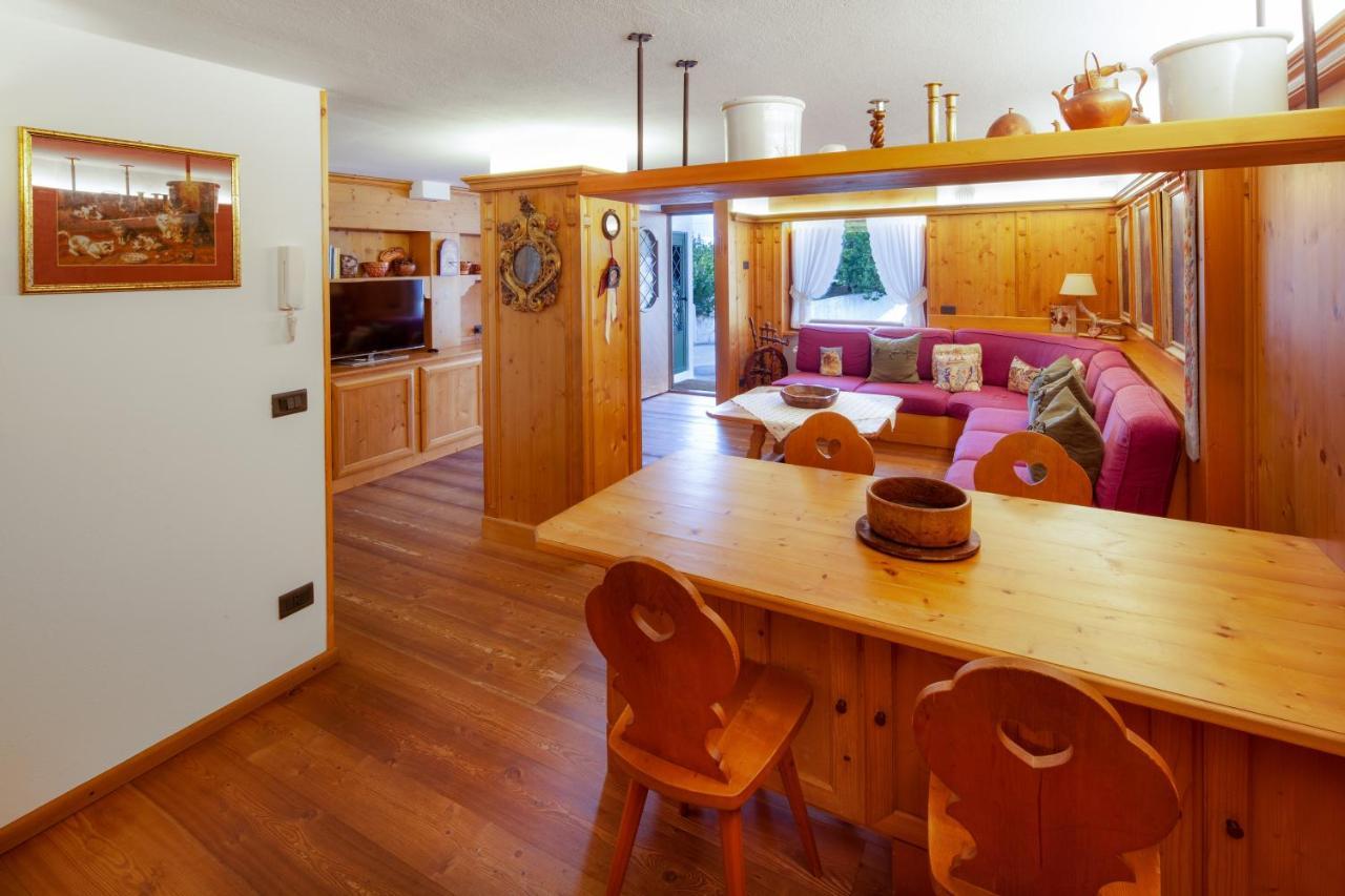Casa Marmorata Apartment Cortina d'Ampezzo Luaran gambar