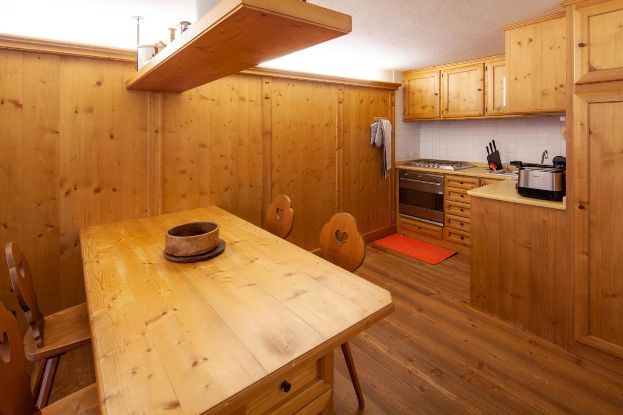 Casa Marmorata Apartment Cortina d'Ampezzo Luaran gambar