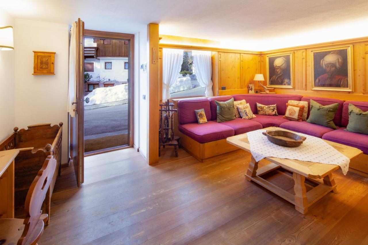 Casa Marmorata Apartment Cortina d'Ampezzo Luaran gambar